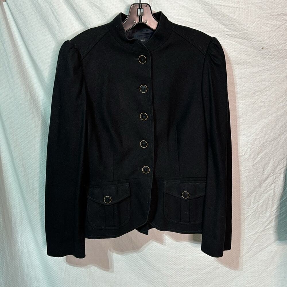 Banana Republic 10 blacked fitted puffed sleeves at shoulder euc